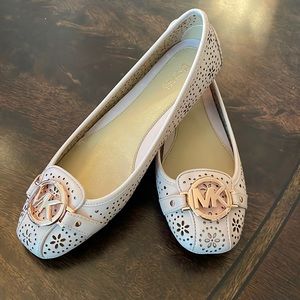 MICHAEL Michael Kors Light Pink Cream Flats with Gold Logo